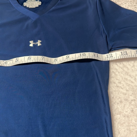 Under Armour Blue Compression Shirt V-Neck, EUC, Size Small - Picture 3 of 8